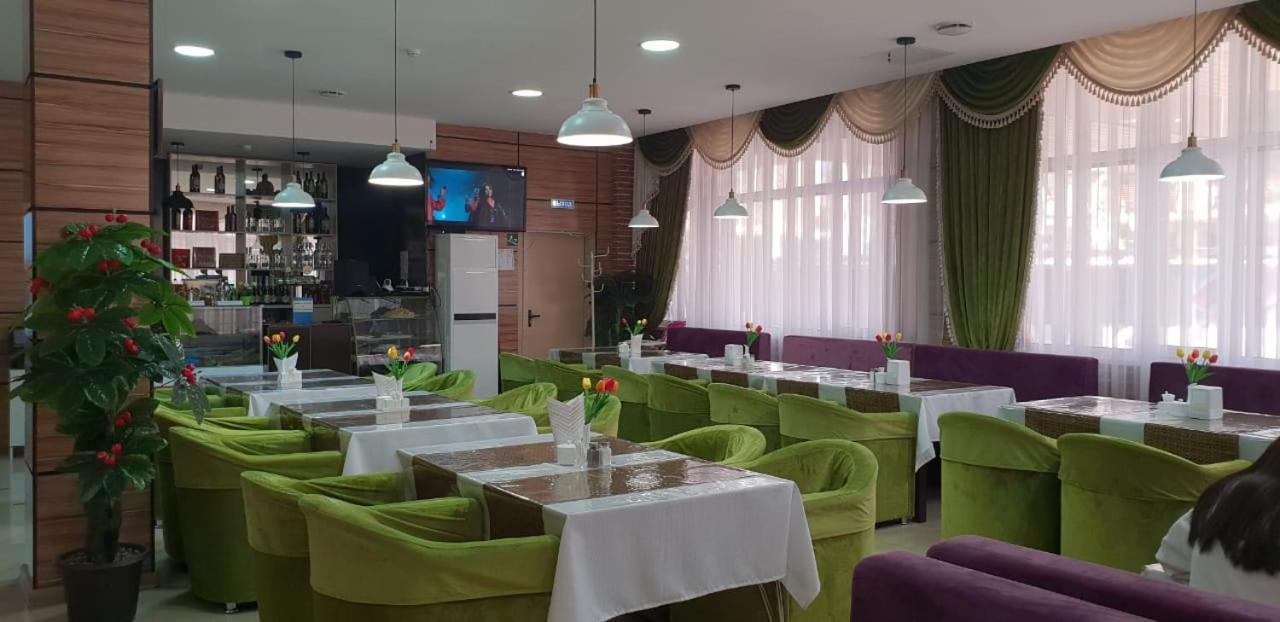 Hotel Union Plaza Akmola Esterno foto