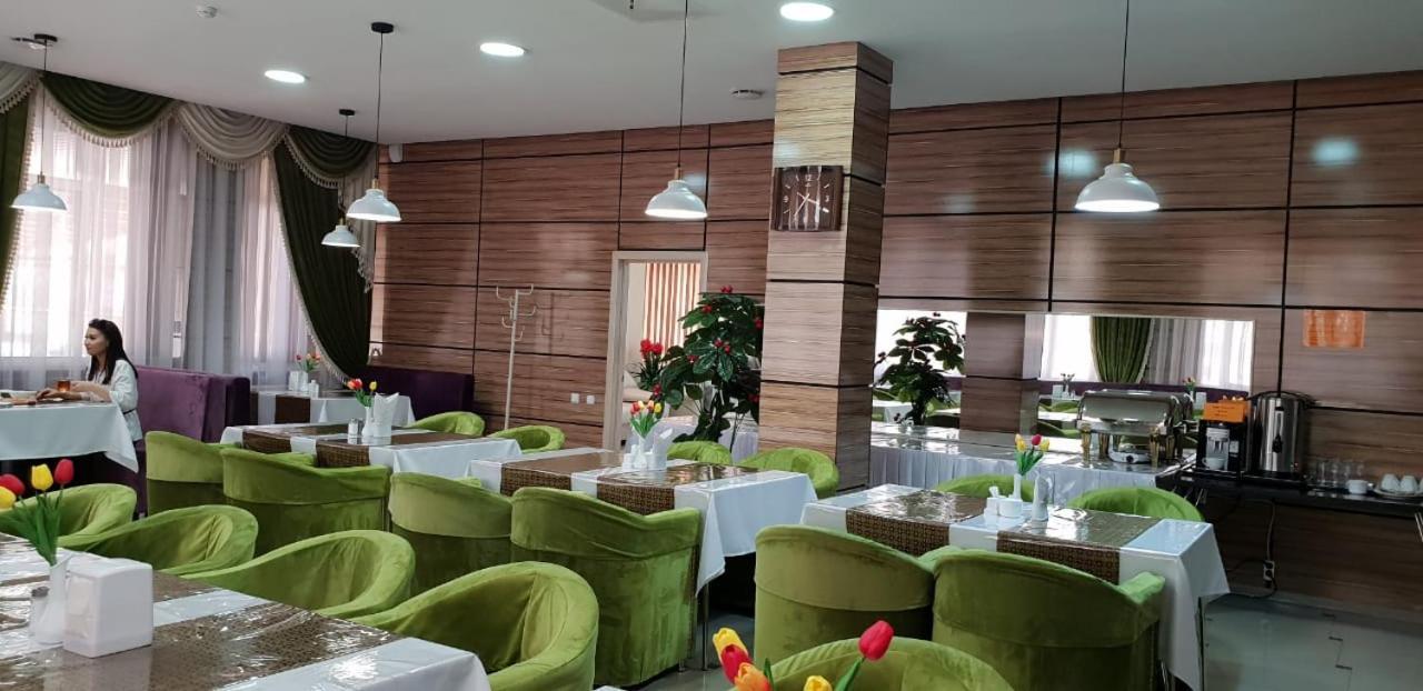 Hotel Union Plaza Akmola Esterno foto
